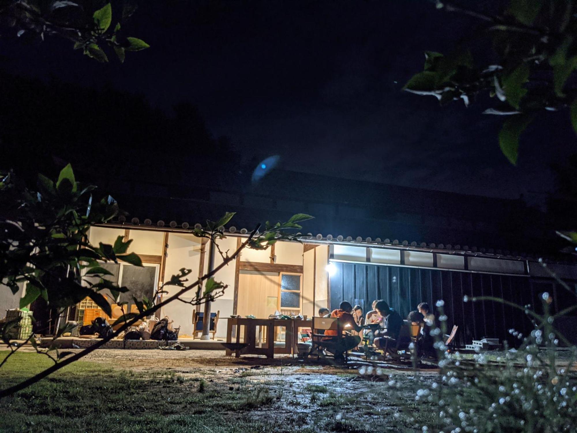猫と図書館のある宿 草地家 Kusachike Minamiawaji Extérieur photo